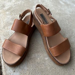 Steve Madden platform wedge sandal Sz 9.5